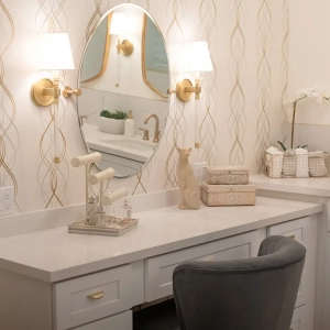 Elegant Makeup Vanity For Home Remodel