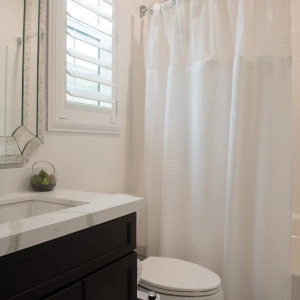 Guest Bathroom Refresh
