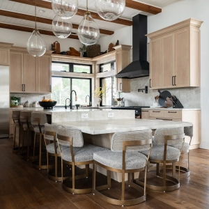Extended kitchen island with sitting area