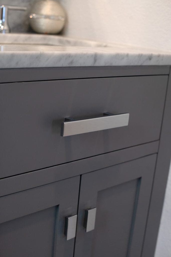 cabinets shaker with chrome accents