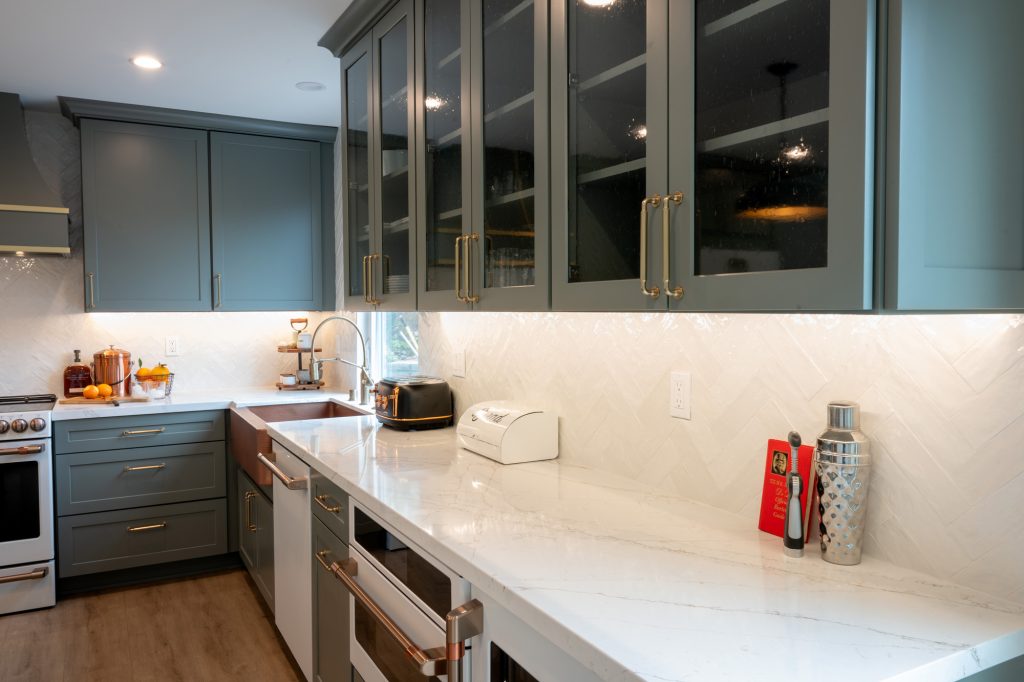 Upper glass cabinets with interior lighting