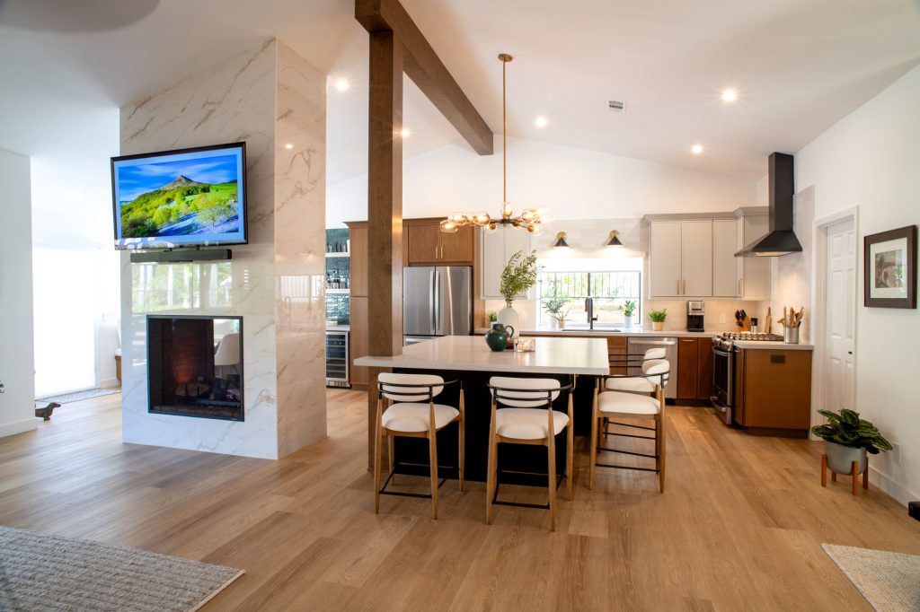 Wide view of the kitchen, dining, and family room